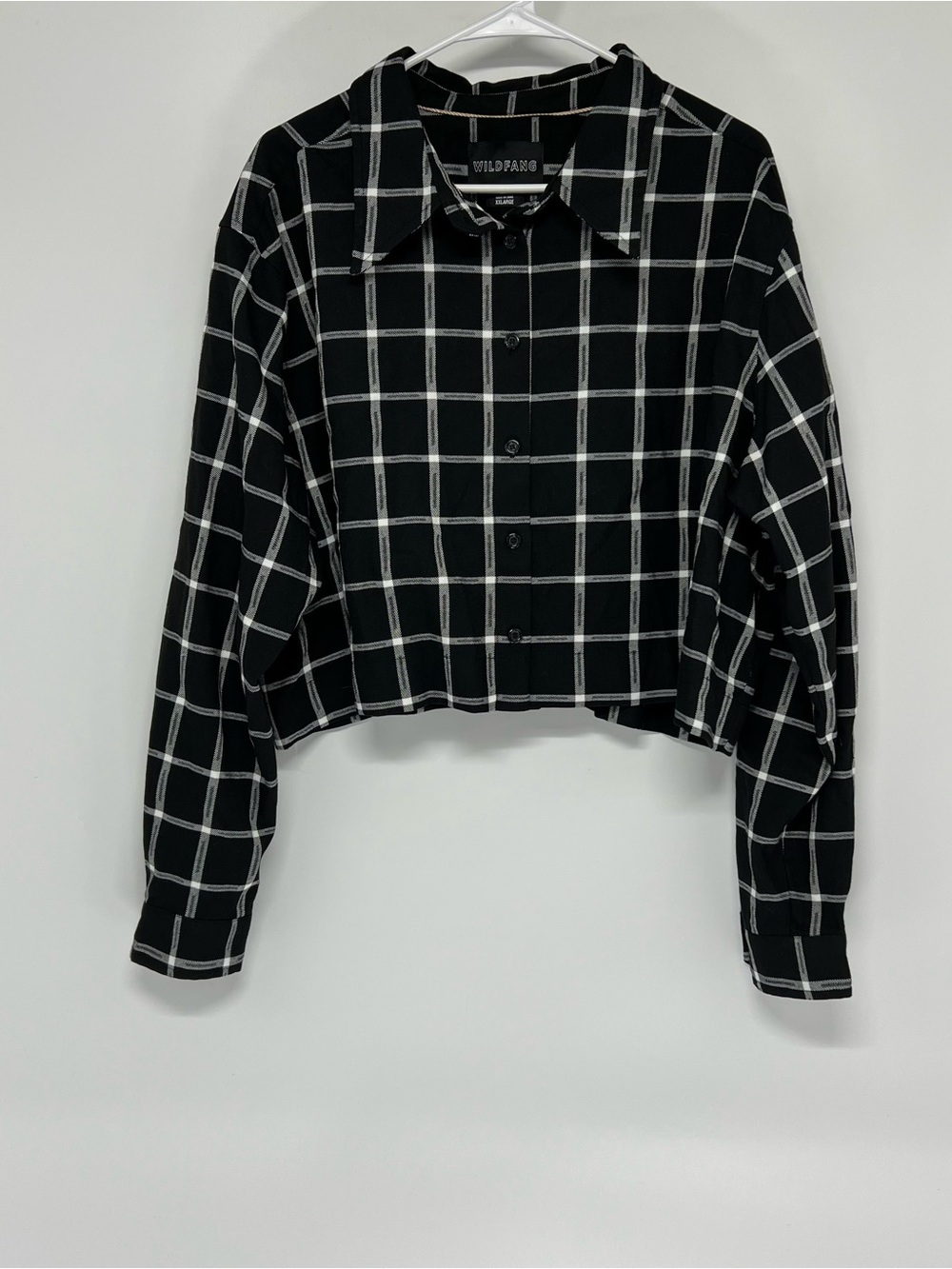 Wildfang women’s XXL button down cropped top